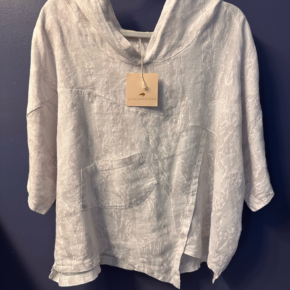 LANDS DOWNUNDER WHITE LINEN HOODED TOP S